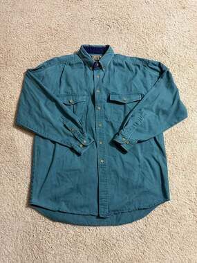 Vintage Hunting Horns Teal Cotton Chamois Button Down Shirt